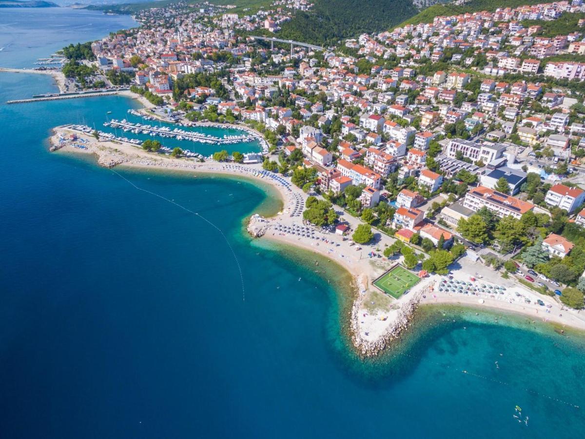 Apartments Lilin Цриквеница Экстерьер фото