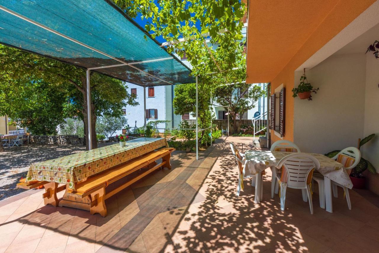 Apartments Lilin Цриквеница Экстерьер фото