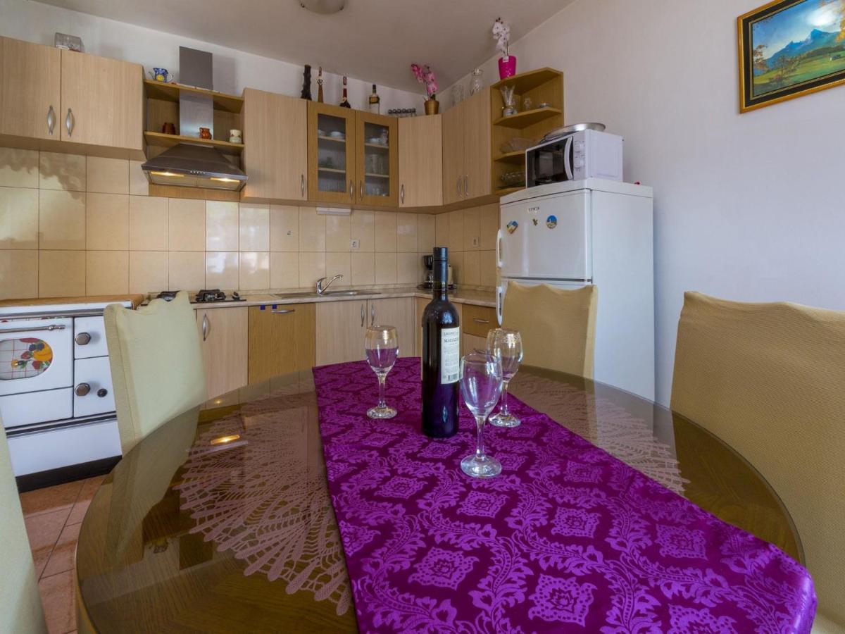 Apartments Lilin Цриквеница Экстерьер фото