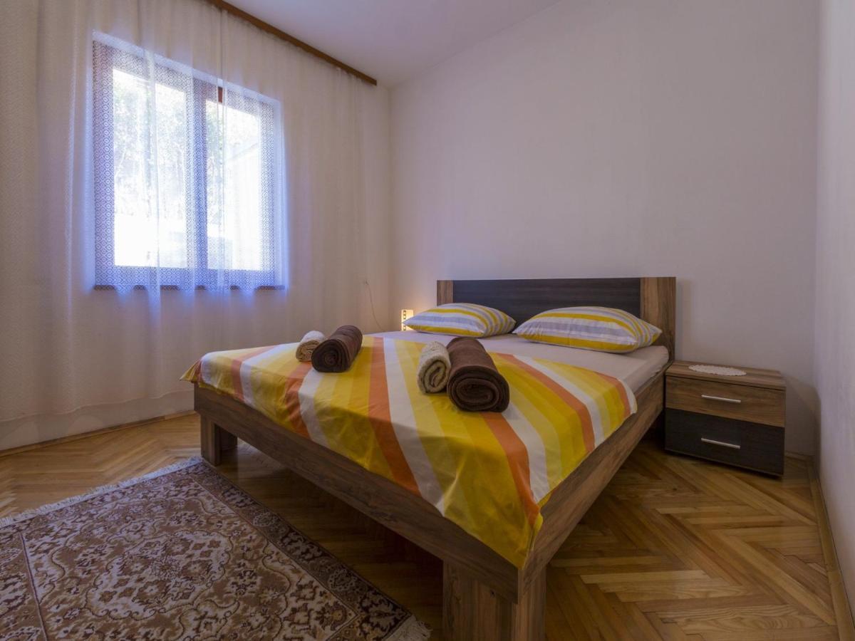 Apartments Lilin Цриквеница Экстерьер фото